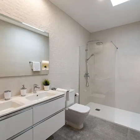Ereza Villa Aqualava I Villa *